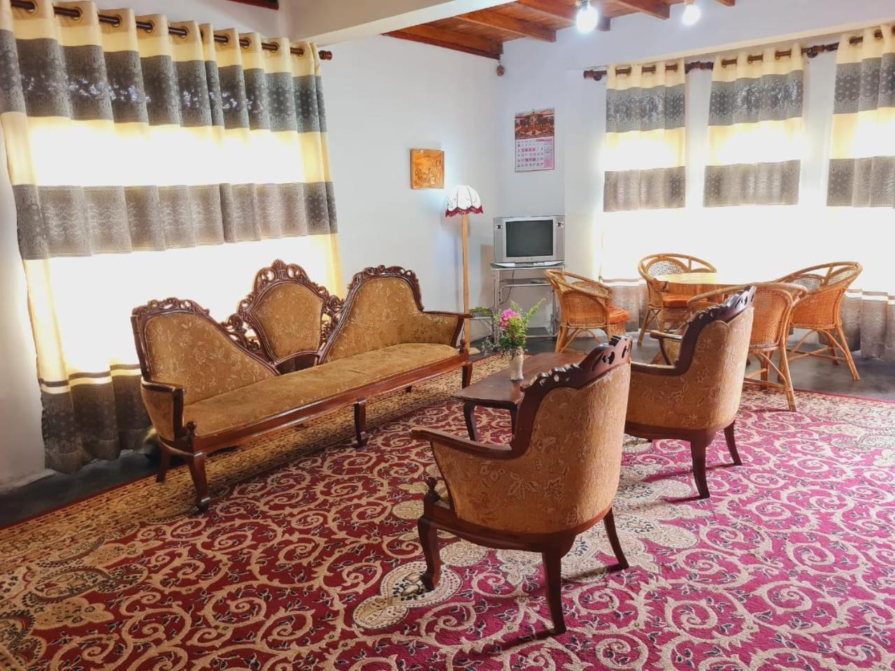 Sasru Holiday Home Nuwara Eliya Bagian luar foto