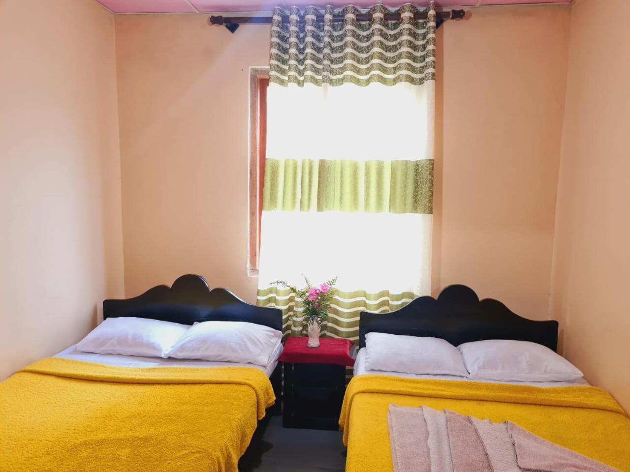 Sasru Holiday Home Nuwara Eliya Bagian luar foto