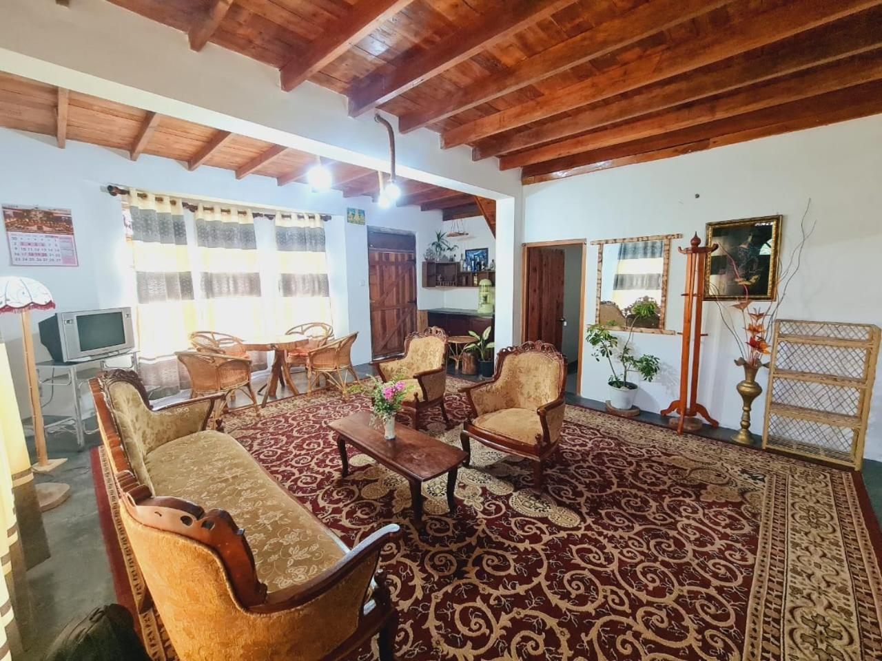Sasru Holiday Home Nuwara Eliya Bagian luar foto